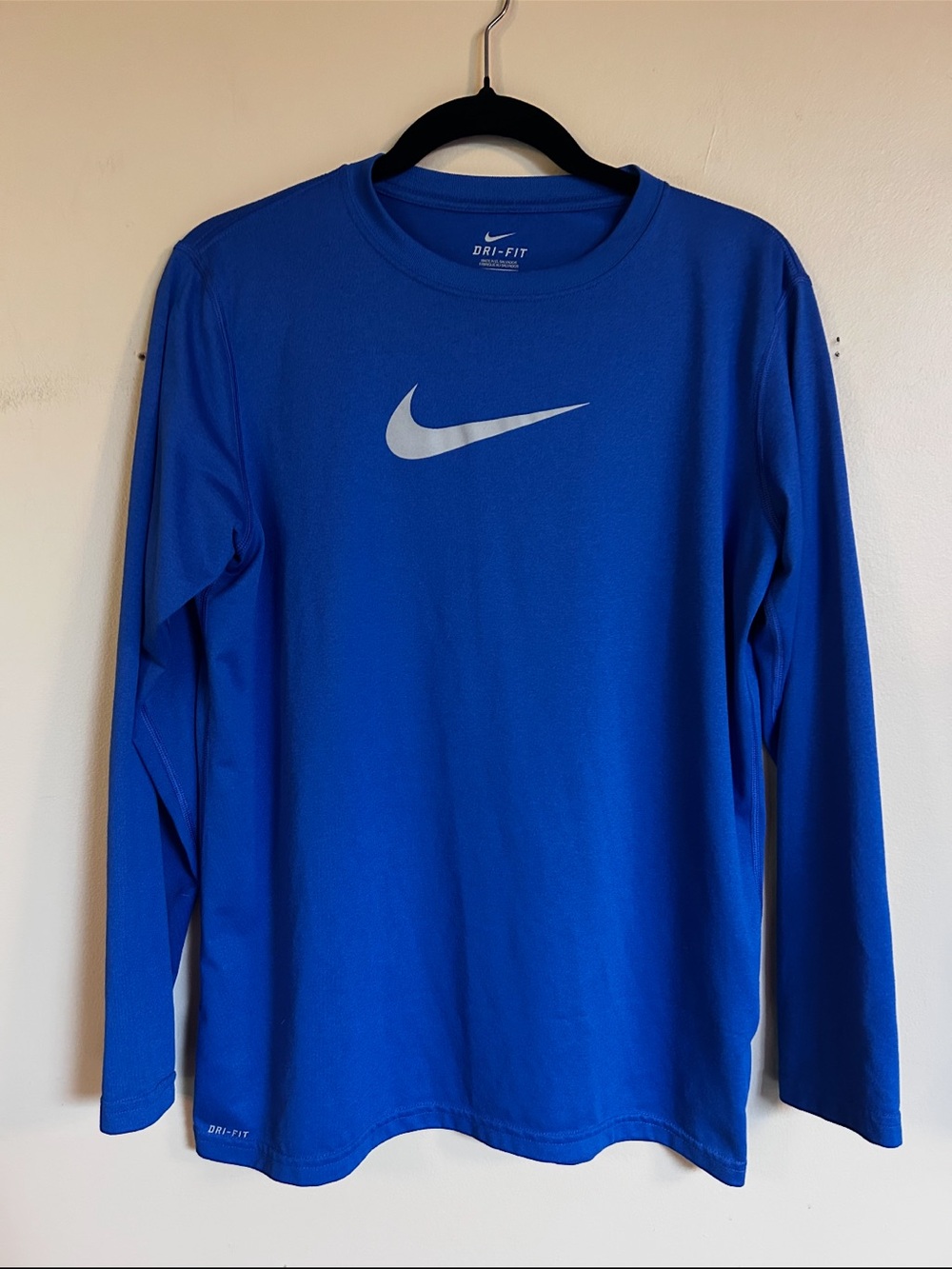 Nike Dri-FIT XL Blue Long Sleeve Athletic Performance Shirt